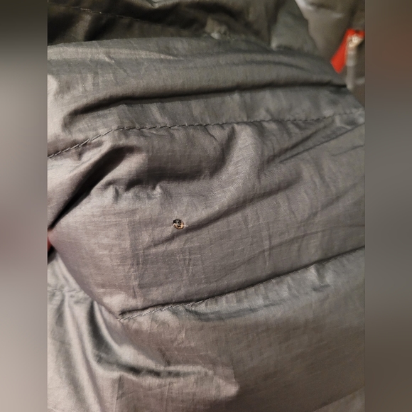 Patagonia Size Small Down Sweater Jacket. - Picture 3 of 4